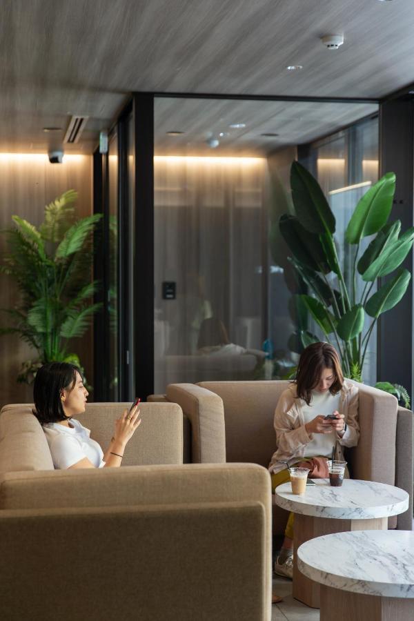 เฟฟ โฮเทล โรงแรม 4*